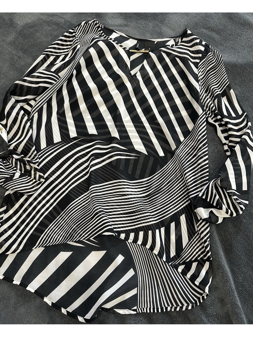New Directions Women’s Black White Striped Chiffon V-Neck Sheer Blouse S